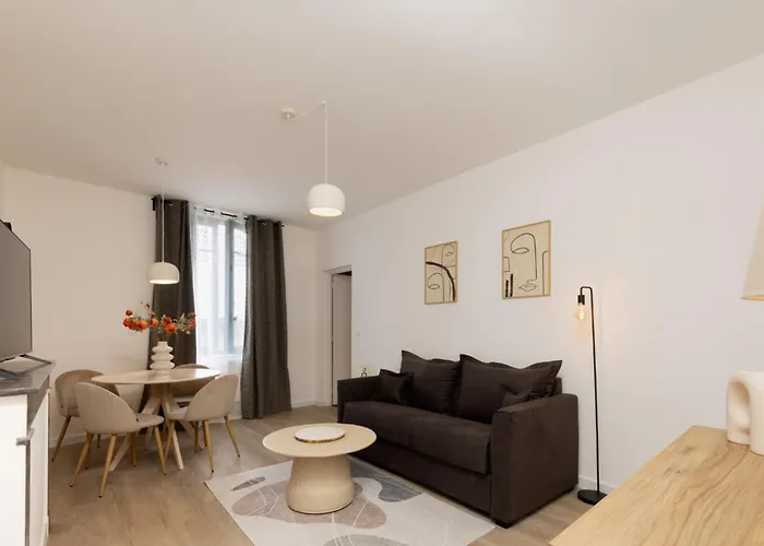 Marque Neo Art Apartment *