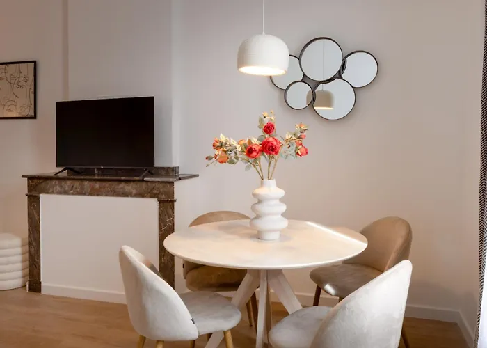 Apartment Marque Neo Art *